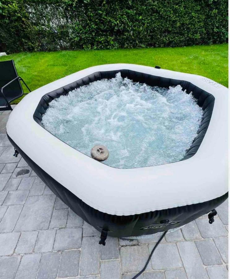 Haushalfte Mit Garten, Kamin, Grill & Whirlpool Nahe Ber Villa Berlin Eksteriør bilde