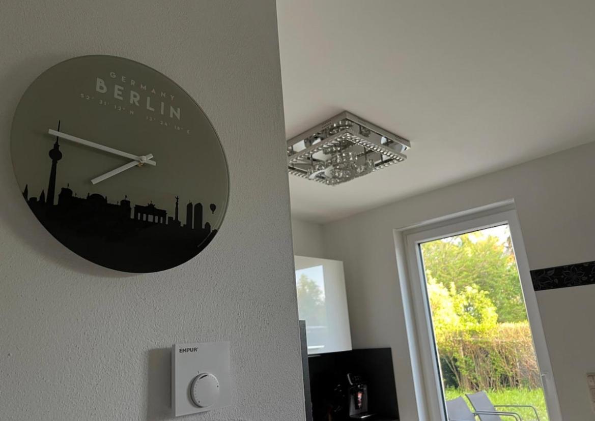 Haushalfte Mit Garten, Kamin, Grill & Whirlpool Nahe Ber Villa Berlin Eksteriør bilde