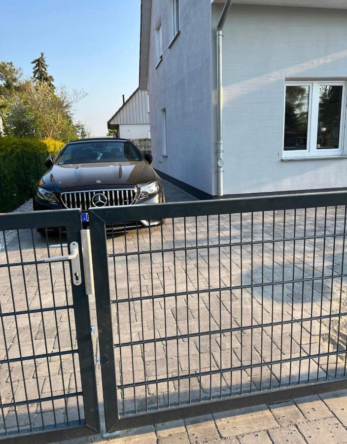 Haushalfte Mit Garten, Kamin, Grill & Whirlpool Nahe Ber Villa Berlin Eksteriør bilde